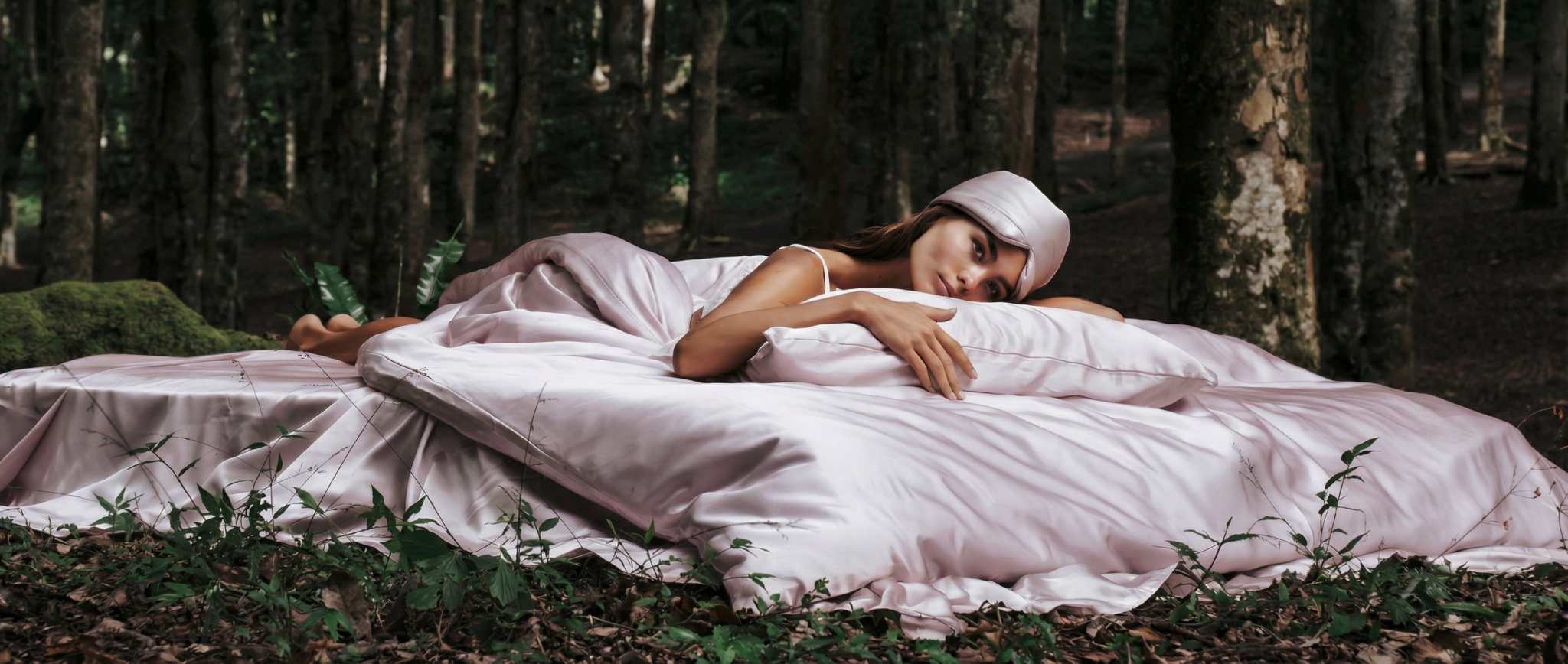 Shop All Mynt Lab temperature-regulating bedding, featuring our signature MyntFusion Cooling and MyntBalance Balancing ranges for the perfect night of sleep.