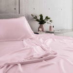 MyntBalance™ temperature balancing flat sheet made from breathable TENCEL™ lyocell fabric, oversized fit with smooth drape on bed