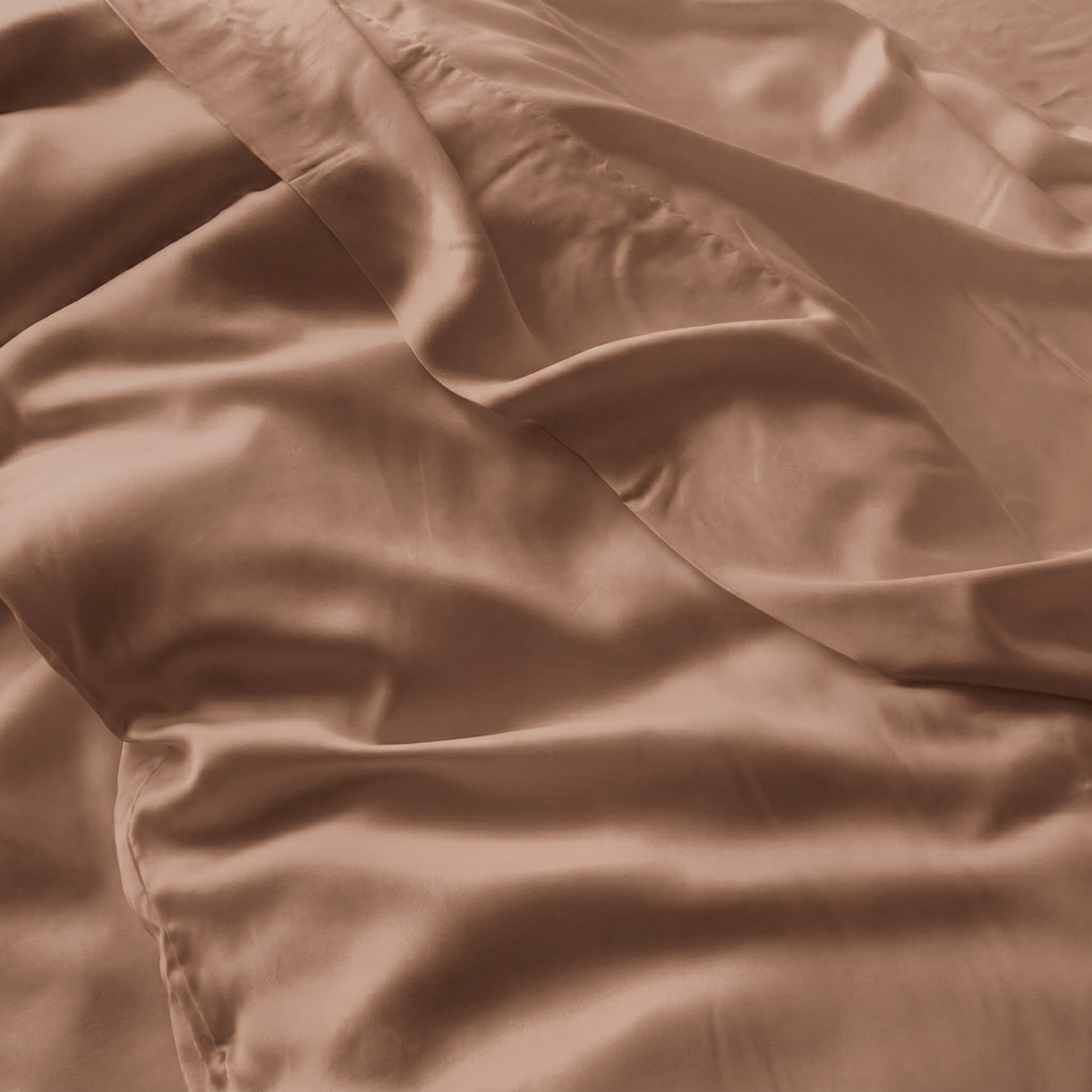 MyntBalance™ temperature balancing duvet cover made of soft breathable TENCEL™ lyocell fabric for year-round comfort